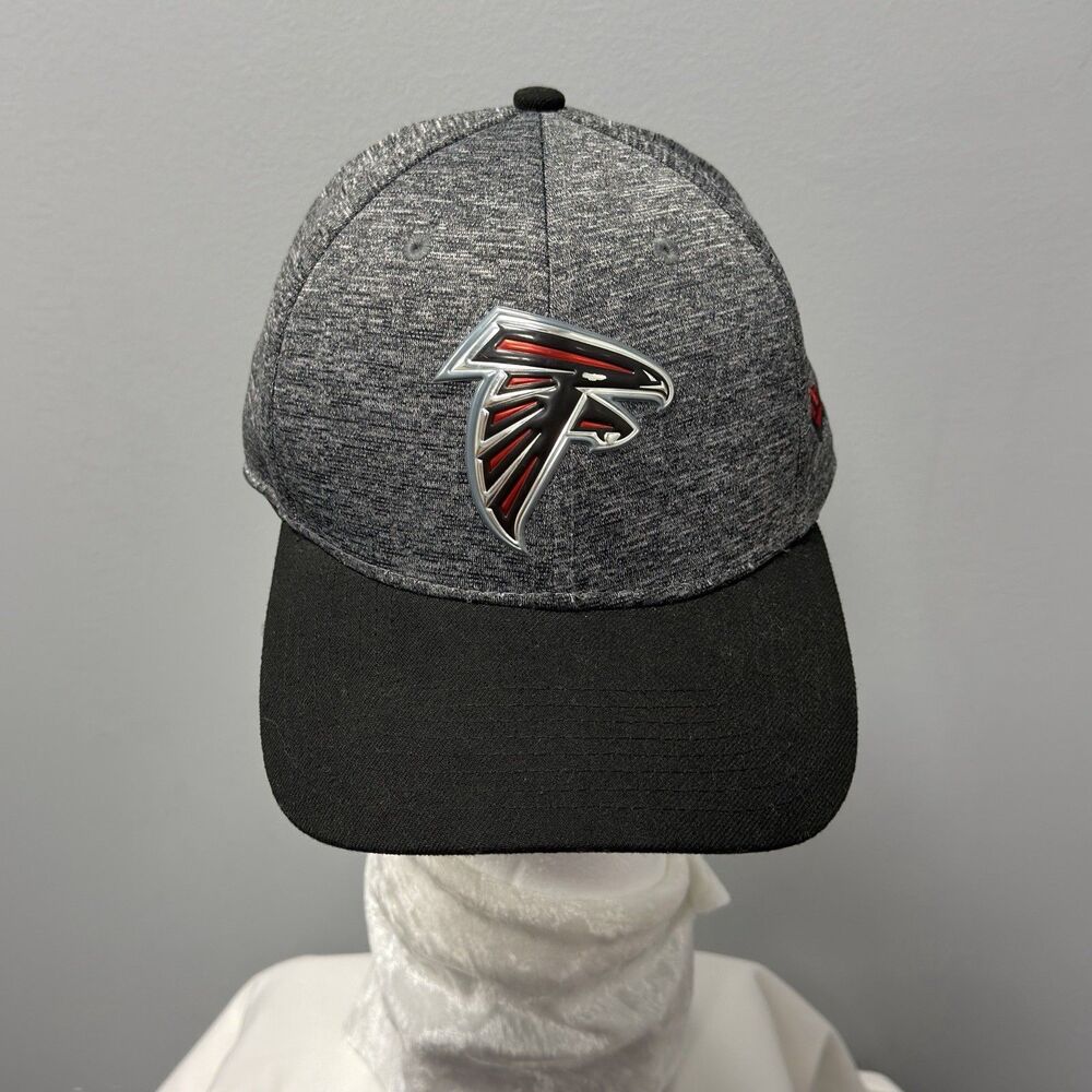 New Era 39THIRTY Atlanta Falcons Flex Fit Hat Gray Black NFL Cap Size M/L